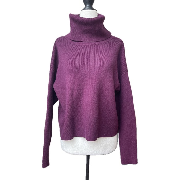 Lulu’s Knitted Turtle Neck Oversized Drop Shoulder Sweater; Purple; Sz S - Picture 1 of 7